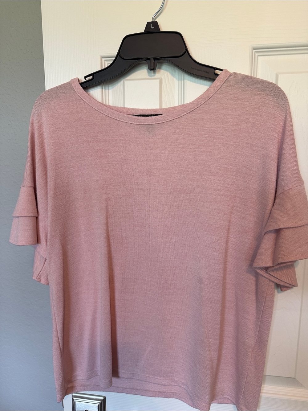 Banana Republic Dusty Pink Ruffle Sleeve Short Sleeve Tee